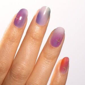 ManiMe Ethereal Aura Standard Fit Nail Gels
